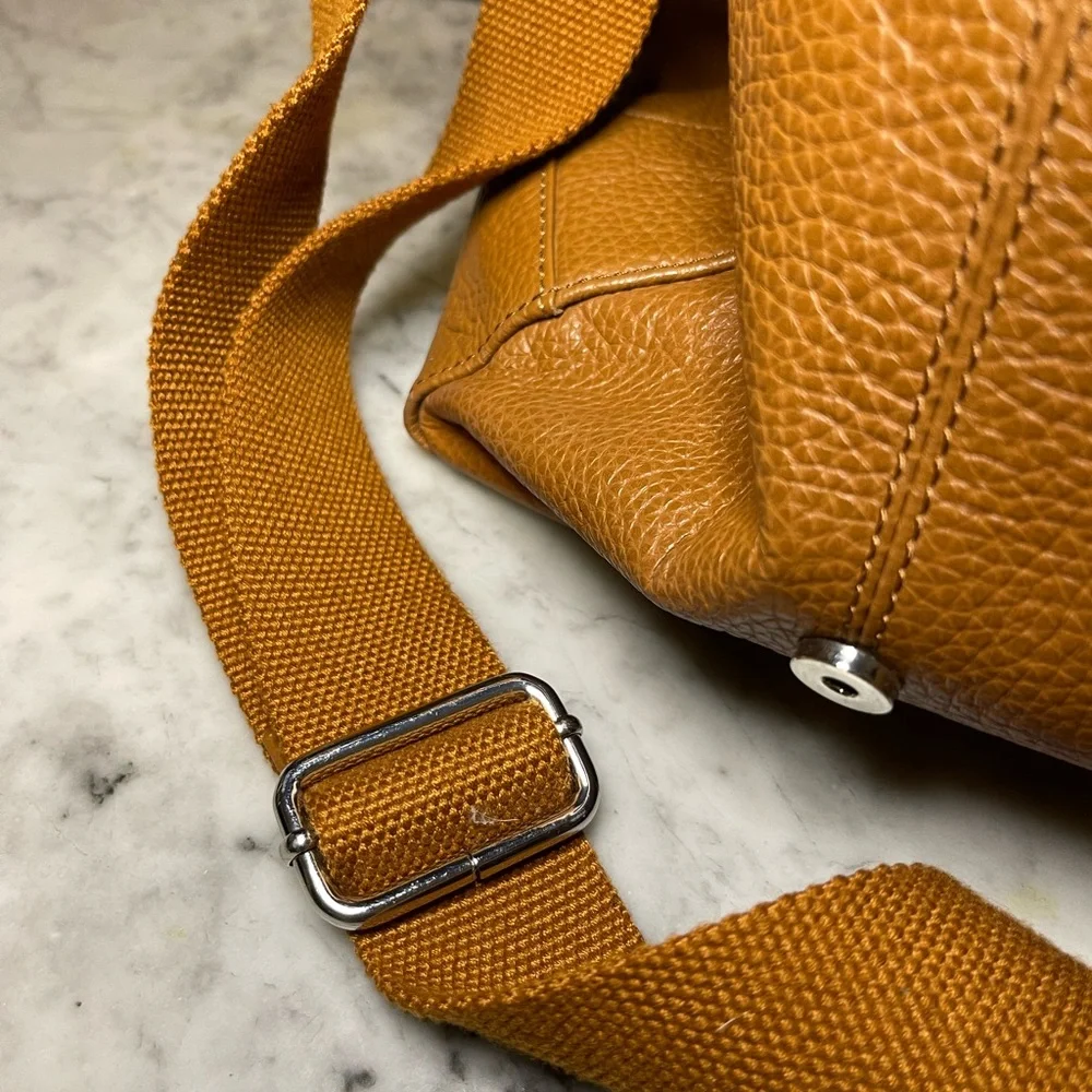 Cole Haan Leather Messenger Bag 9.5/10 NWOT - Picture 10 of 10